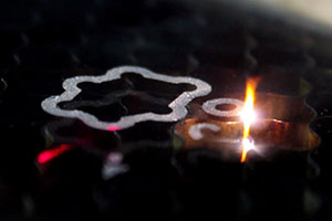 grabado-cristal-trofeos-corte-laser